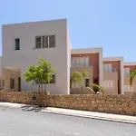 Villa Modern Poolside At Paphos